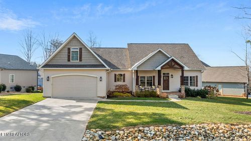 304 Elokwa Ln, Loudon, TN, 37774-3063 | Card Image