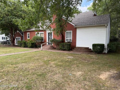 1846 S Highland Ave, Jackson, TN, 38301-1701 | Card Image