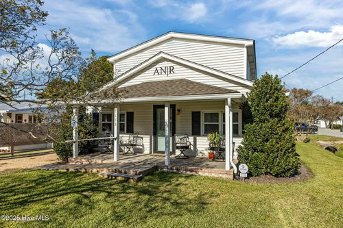 1113 Lennoxville Rd, Beaufort, NC, 28516-2026 | Card Image