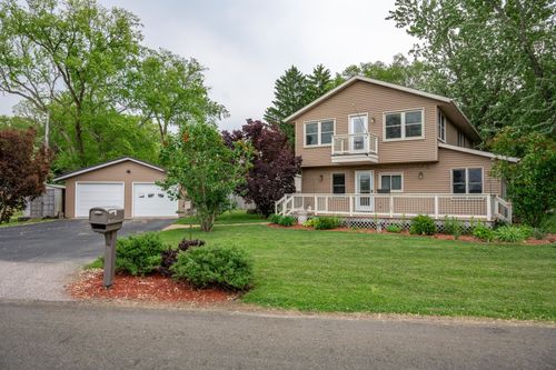 W10898 Tipperary Rd, POYNETTE, WI, 53955-9493 | Card Image