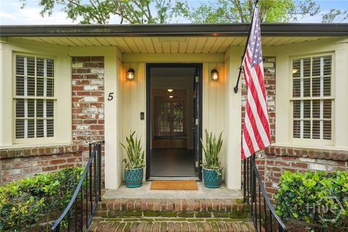 5-5 Jameswood Ave, savannah, GA, 31406-5219 | Card Image