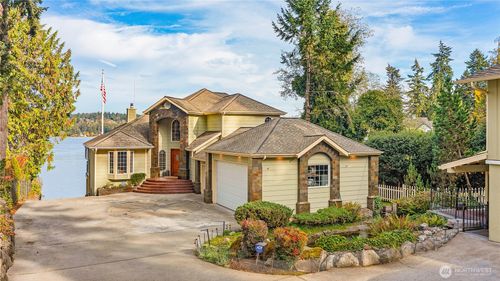 6183 Point Glover Ln E, Port Orchard, WA, 98366-8010 | Card Image