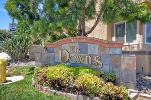 27-31909 Del Cielo Este, Bonsall, CA, 92003-3918 | Card Image