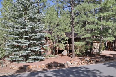 7136 Moon Creek Circle, House other with 3 bedrooms, 2 bathrooms and null parking in Pinetop AZ | Image 2