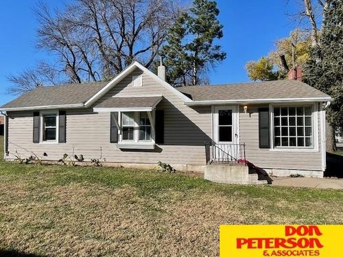 103 W Elm St, Cedar Bluffs, NE, 68015-3306 | Card Image