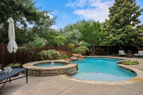 7805 Butternut Ln, McKinney, TX, 75072-8373 | Card Image