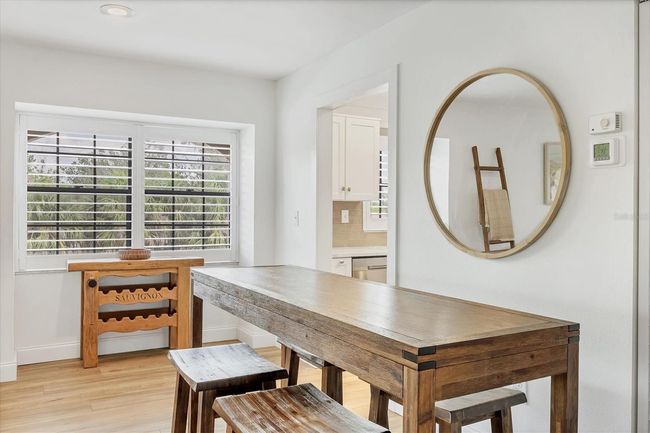 DINING AREA | Image 9