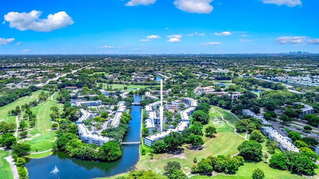 APT-208M - 8320 Sands Point Blvd, Condo with 2 bedrooms, 2 bathrooms and null parking in Tamarac FL | Image 30