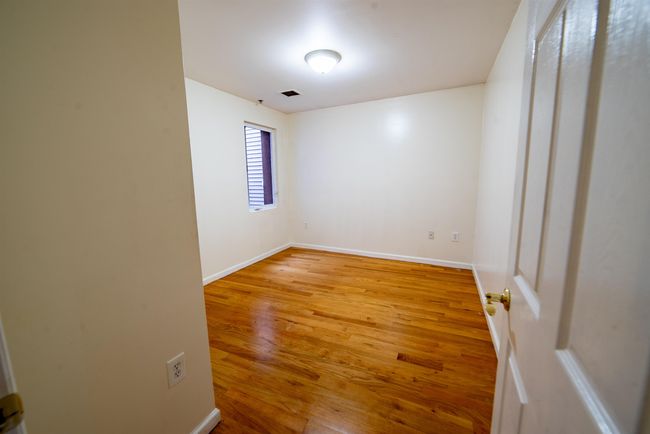 APT-3RD - 540 29 Th St, Condo with 2 bedrooms, 2 bathrooms and null parking in Union City NJ | Image 8