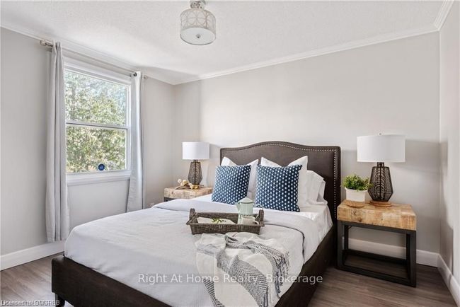 341 Vancouver St, House other with 4 bedrooms, 2 bathrooms and 5 parking in London ON | Image 8