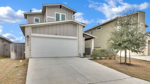 8213 Mc Kamy Dr, Austin, TX, 78744-5926 | Card Image