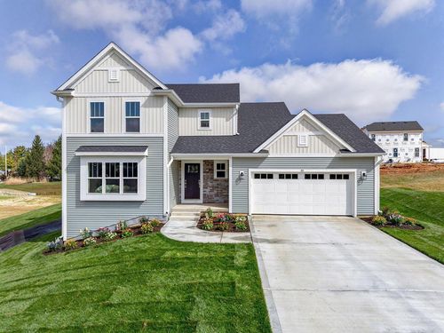 38 Copper Trails Road, HARTFORD, WI, 53027 | Card Image