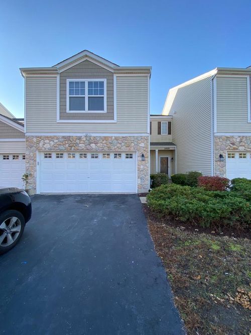 3915 Granite Ct, Aurora, IL, 60504-5387 | Card Image