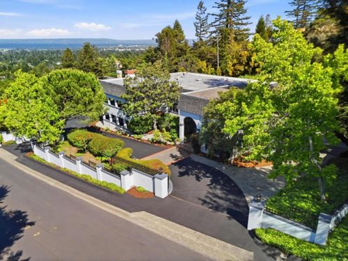 555 Chateau Dr, Hillsborough, CA, 94010-6501 | Card Image
