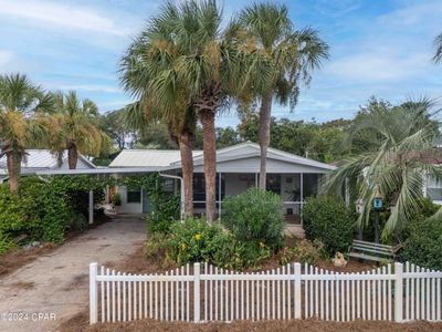 313 16th Street, House other with 3 bedrooms, 2 bathrooms and null parking in Panama City Beach FL | Image 1