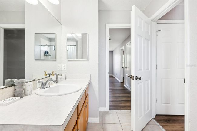 Bathroom 2 is a Jack and Jill between BEdrooms 3 and 4 | Image 29