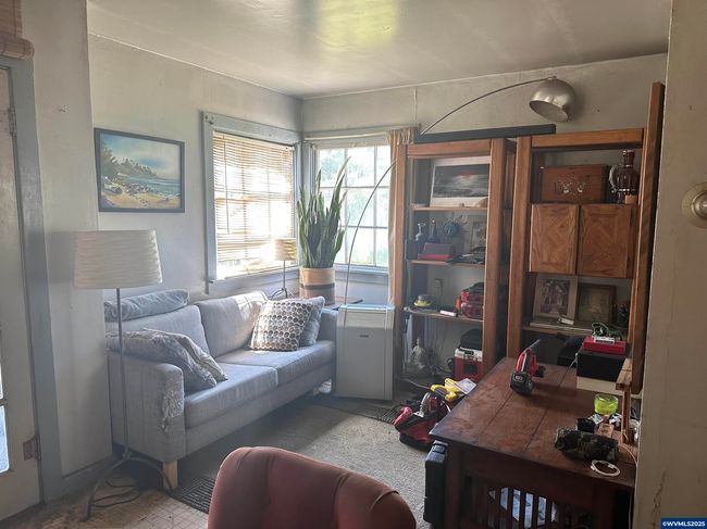 24404 Highway 20, House other with 3 bedrooms, 1 bathrooms and null parking in Philomath OR | Image 4