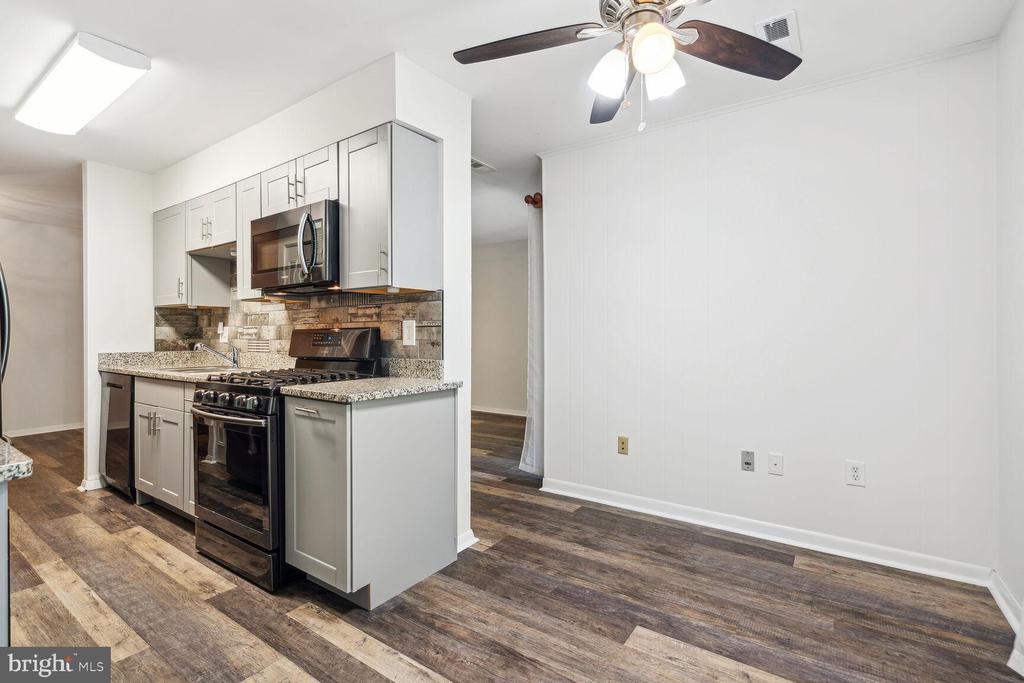 Residential Lease in ANNANDALE 4
