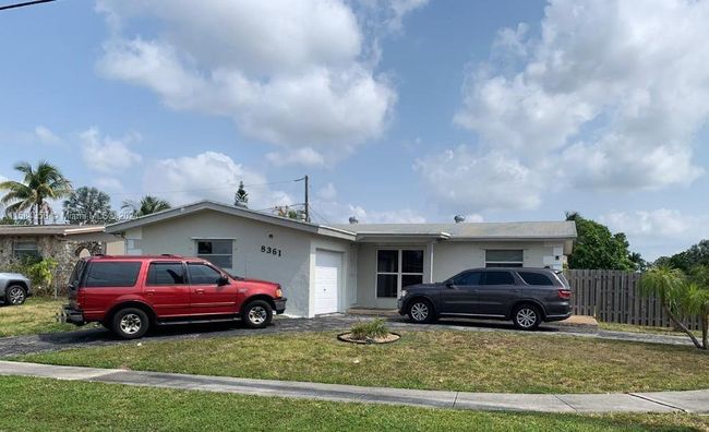 8361 Nw 27th Pl, House other with 3 bedrooms, 2 bathrooms and null parking in Sunrise FL | Image 1
