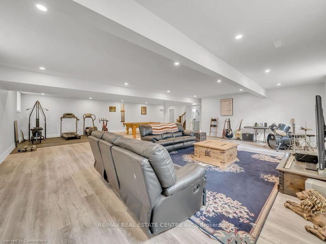 1011 Townline Rd, House other with 5 bedrooms, 5 bathrooms and 17 parking in Puslinch ON | Image 22