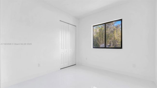 15455 Sw 232 Nd St, House other with 5 bedrooms, 4 bathrooms and null parking in Miami FL | Image 23