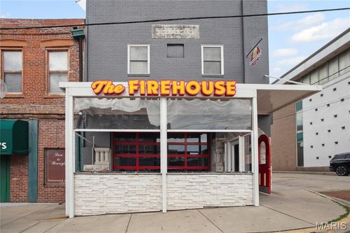 314 State St, Alton, IL, 62002-6133 | Card Image