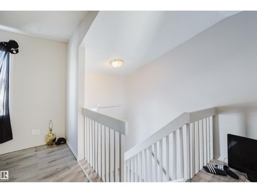 5125 55 Ave, Wetaskiwin, AB, T9A2P2 | Card Image