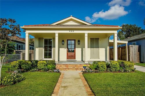 440 Metairie Lawn Dr, Metairie, LA, 70001-4227 | Card Image