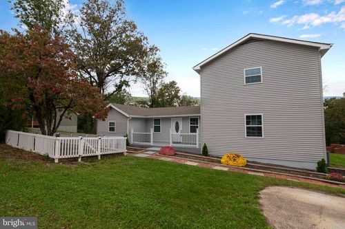 671 Pine Ridge Dr, FRONT ROYAL, VA, 22630-3248 | Card Image