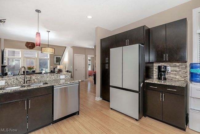 1374 Slate Ct, Condo with 4 bedrooms, 4 bathrooms and null parking in Cleveland Heights OH | Image 5