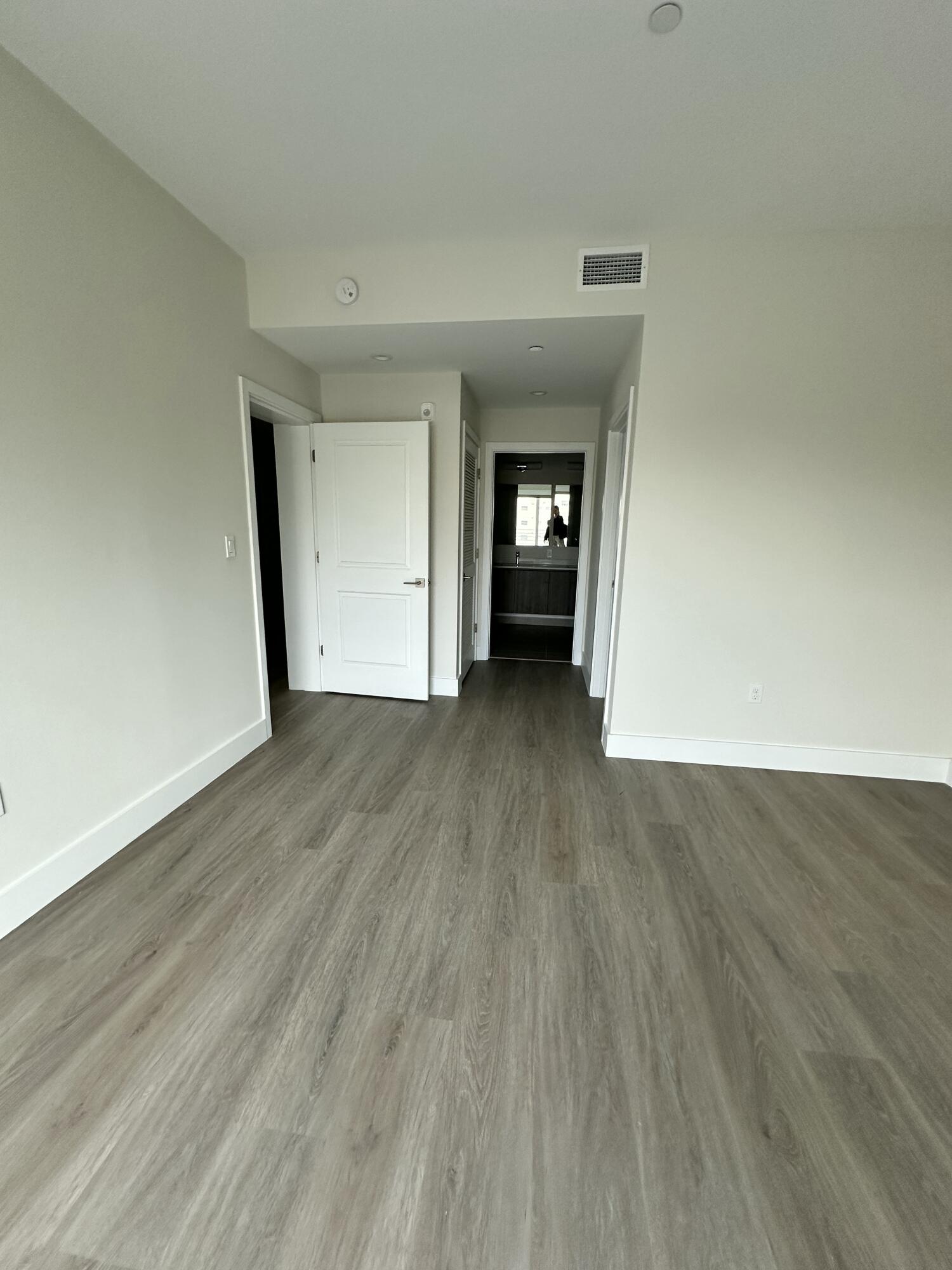 Residential in Hollywood 3