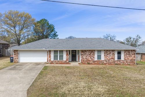 1509 N 11th St, Van Buren, AR, 72956-2628 | Card Image