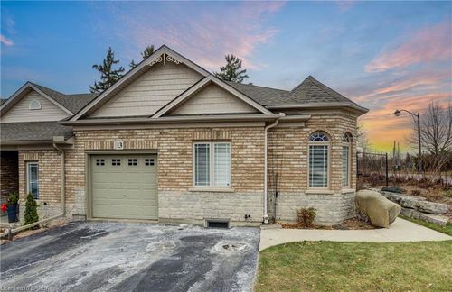 13-10 Cobblestone Dr, Paris, ON, N3L4G8 | Card Image