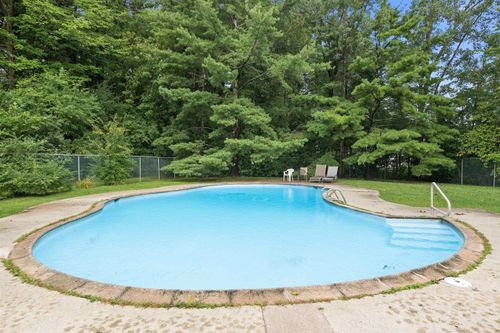 103-180 Ledgewood Cir, Burlington, VT, 05401-5963 | Card Image