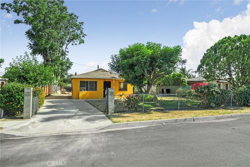 1949 W 19th St, San Bernardino, CA, 92405 | Card Image
