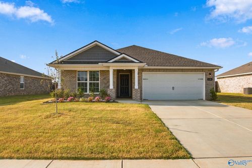 116 Hazel Pine Trl, Hazel Green, AL, 35750-7204 | Card Image