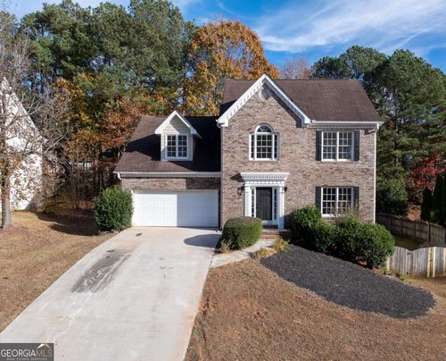 679 Springtor Dr, Lawrenceville, GA, 30043-7652 | Card Image