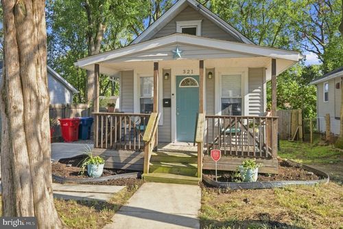 321 W Evergreen Ave, SOMERDALE, NJ, 08083-1617 | Card Image