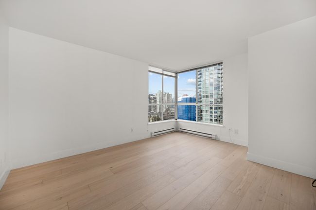 2201 - 1500 Howe Street, Condo with 2 bedrooms, 2 bathrooms and 2 parking in Vancouver BC | Image 13