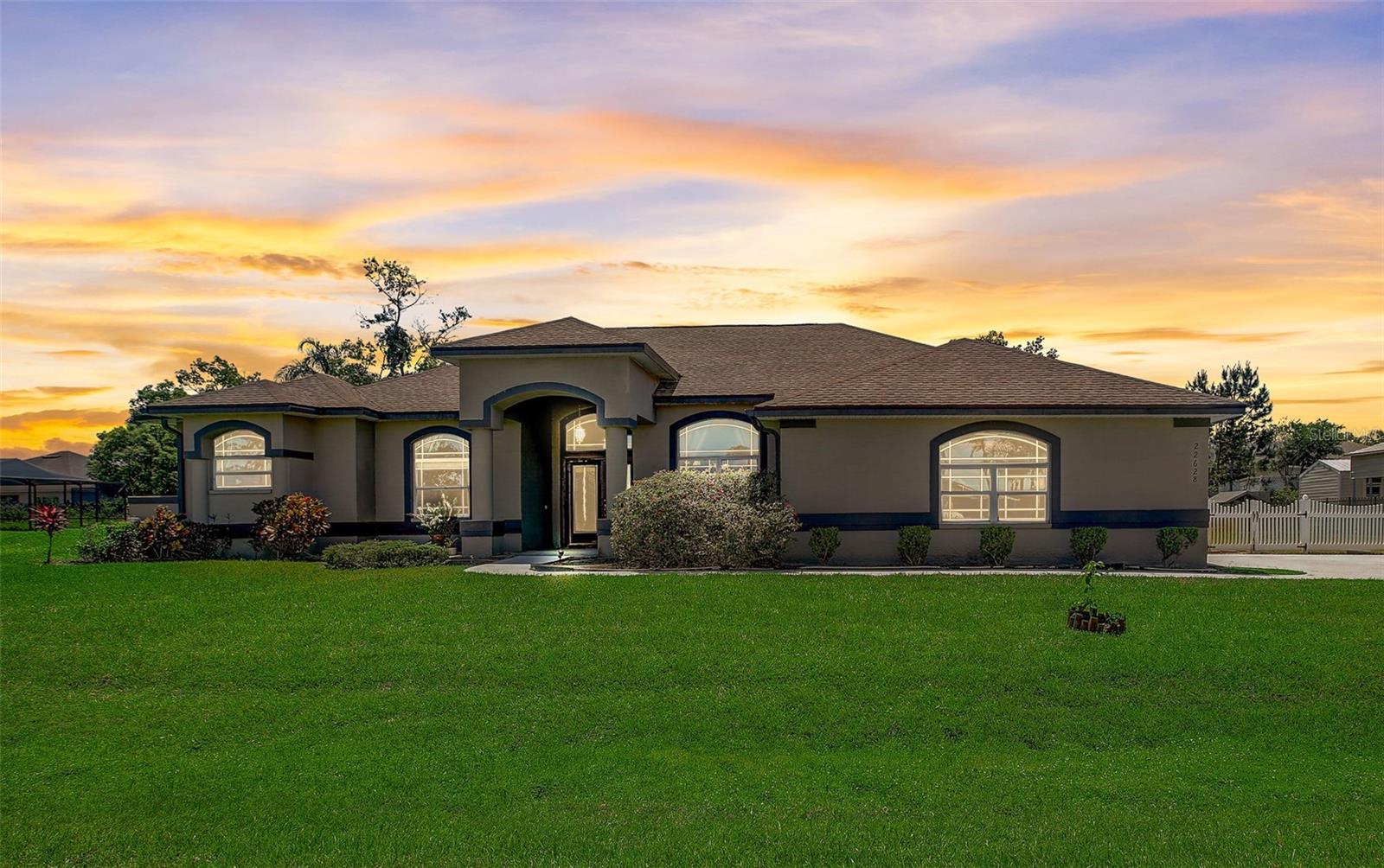 22628 Southshore Drive, Sold in LAND O LAKES Zoocasa