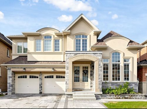 147 Ben Sinclair Ave, East Gwillimbury, ON, L9N0Z2 | Card Image