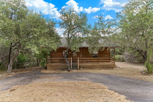 1466 Bonnyview Dr, Canyon Lake, TX, 78133-5048 | Card Image