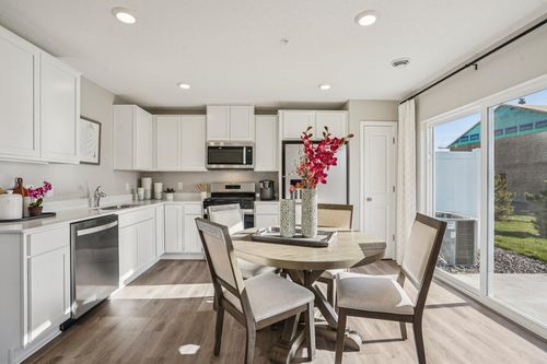 13701 Kaylemore Trail, Rosemount, MN, 55068 | Card Image