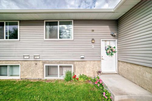 3-4547 7 Ave Se, Calgary, AB, T2A5E4 | Card Image