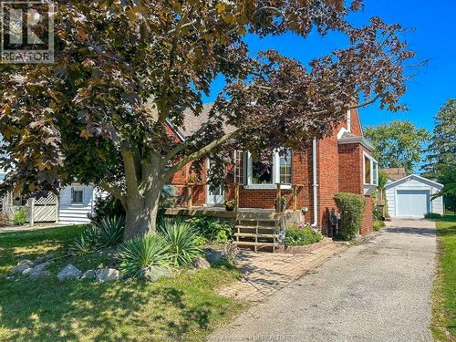 2348 Bernard Rd, Windsor, ON, N8W4R8 | Card Image