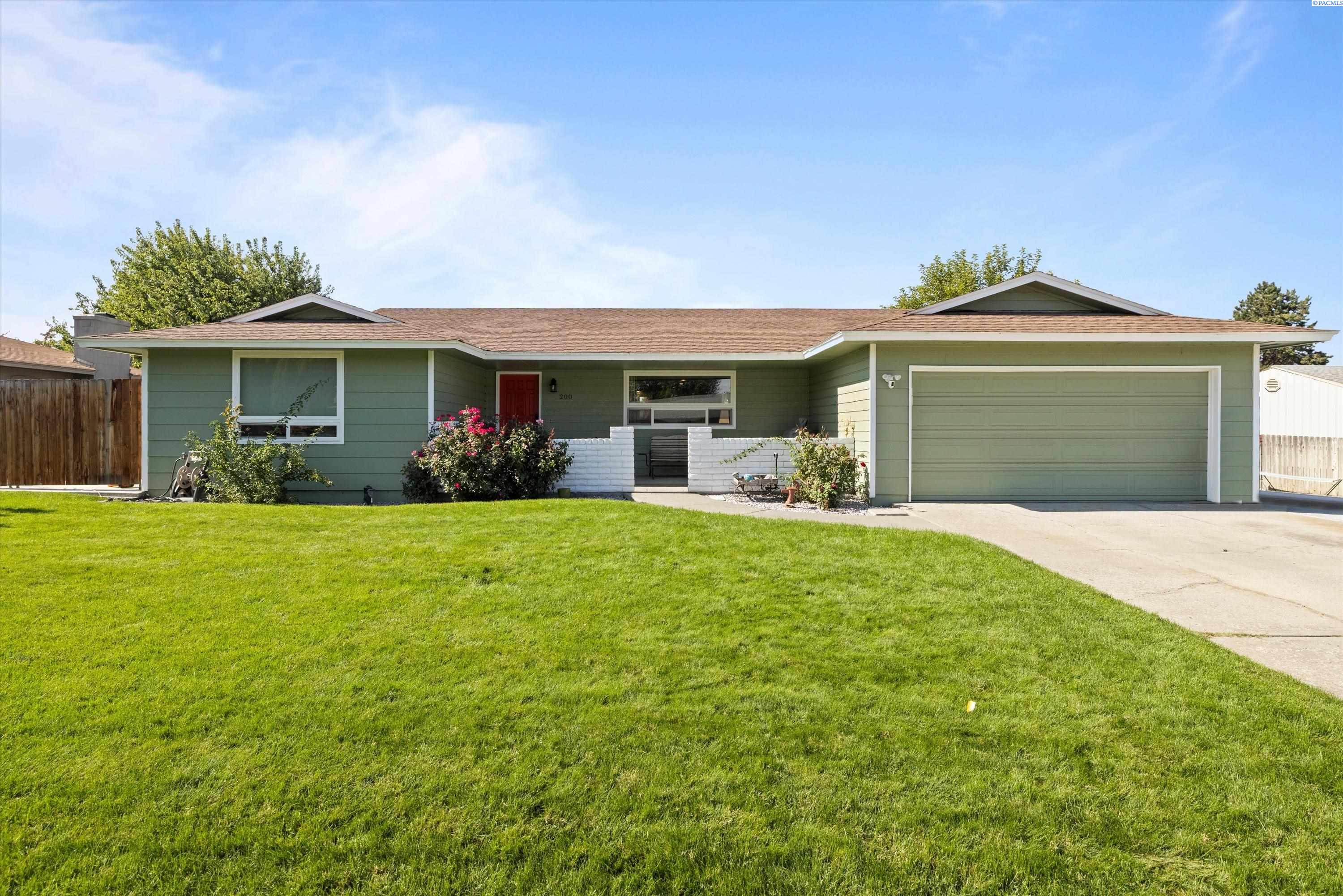 Roosevelt St, Kennewick, WA 99336