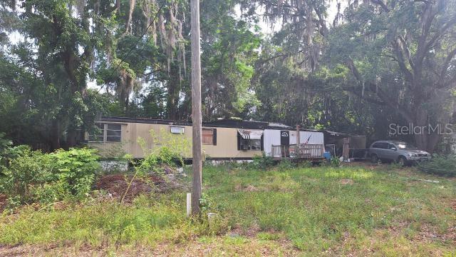 Residential in FLORAL CITY 3