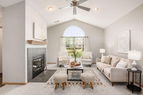 r-5856 Locbury Ln, Dublin, OH, 43016-3275 | Card Image