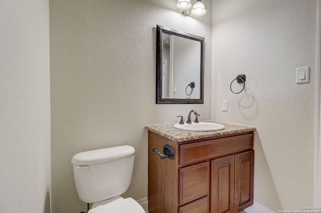 445 Hanging Oak, House other with 4 bedrooms, 4 bathrooms and null parking in Spring Branch TX | Image 17