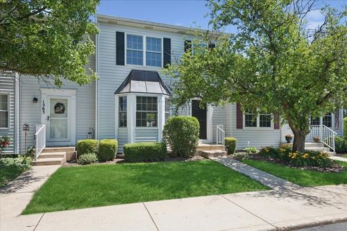 1573 Delaware Ct, Geneva, IL, 60134-3466 | Card Image